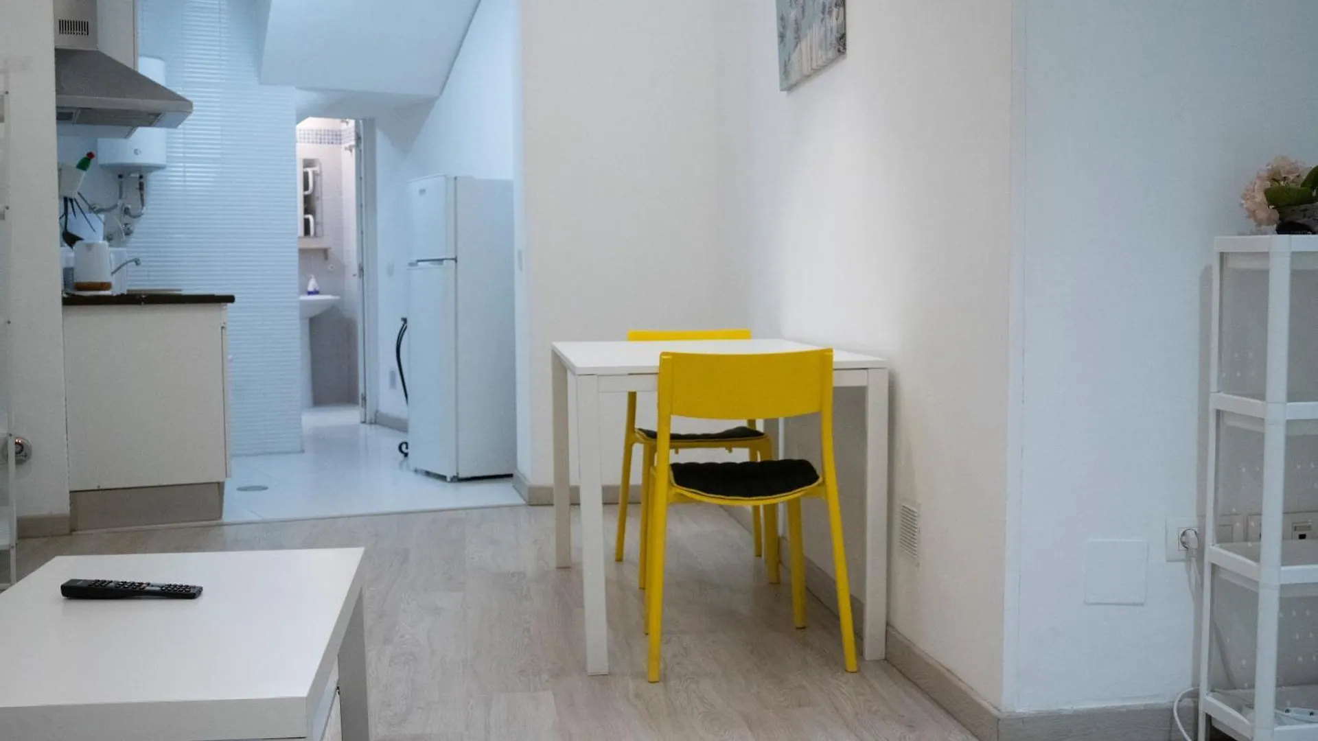 Estupendo Estudio Al Lado De Plaza La Merced Málaga Lägenhet